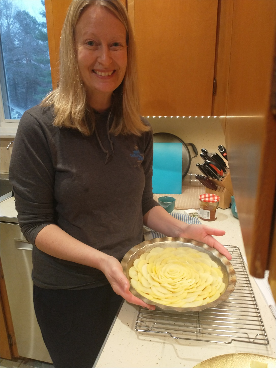  Karen Esmonde-White cooking in her kitchen